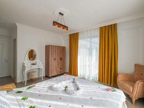 gece  -  Kasım
  | Fethiye Seydikemer'de Doğa Manzaralı 4 Kişilik Villa: Aileler ve Balayı Çiftleri İçin İdeal